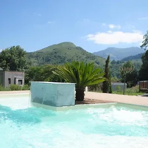 https://camping-darrouach.midi-pyreneeshotels.com